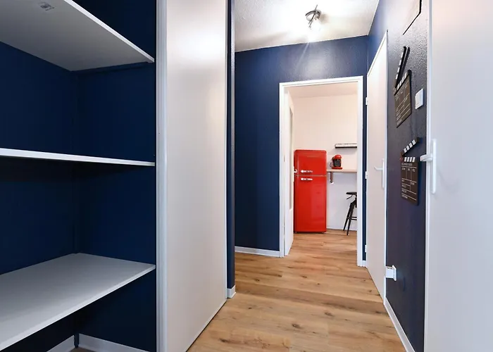 Le Cineaste • Hypercentre • Appartement A Theme